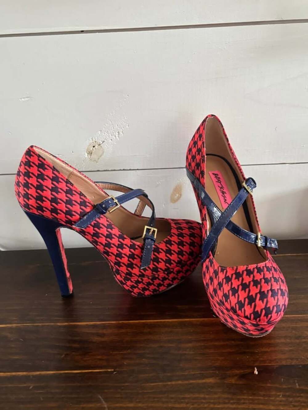 Rare Betsey Johnson "Vitas" Houndstooth Platform Mary Jane Heels - Size 7.5